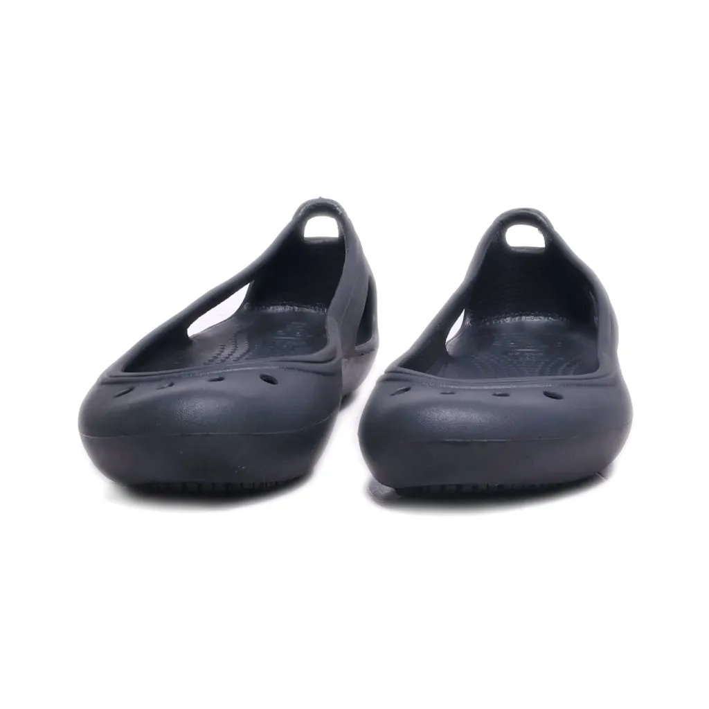 Crocs Flat Sandals Rubber Black Colour For Women